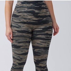 New without tags. Lane Bryant camo leggings. C/D